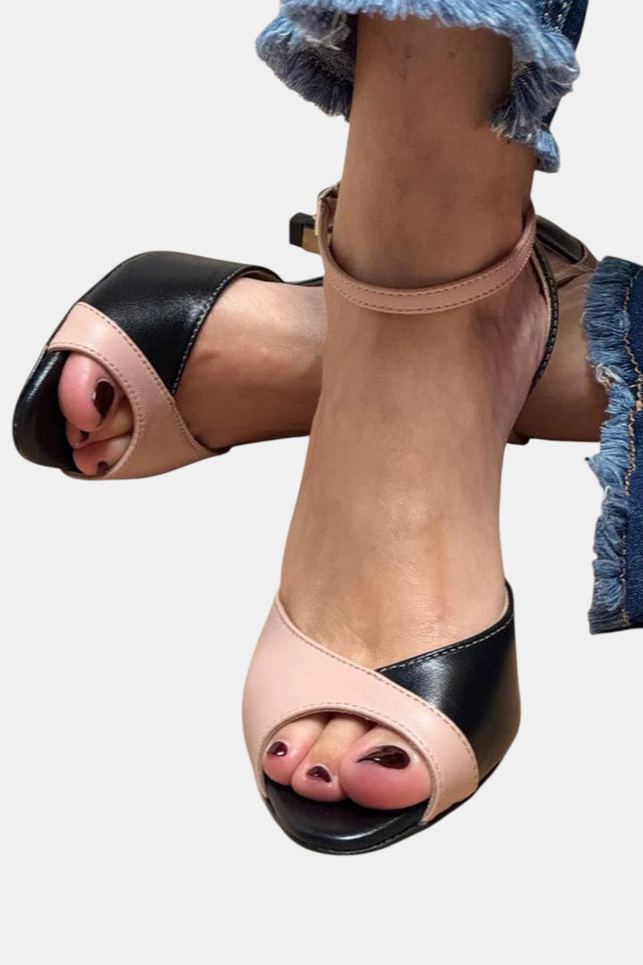 Noirella™ | Mid-heel pumps with ankle strap