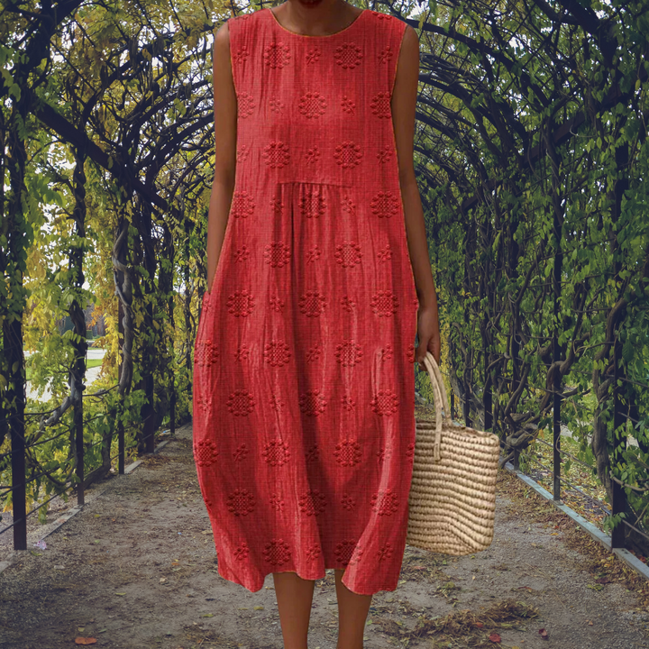 Aikaterini – Chic Sleeveless Dress with Convenient Pockets