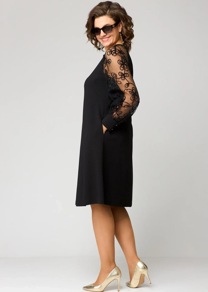 Edyth™ Chic Lace Dress