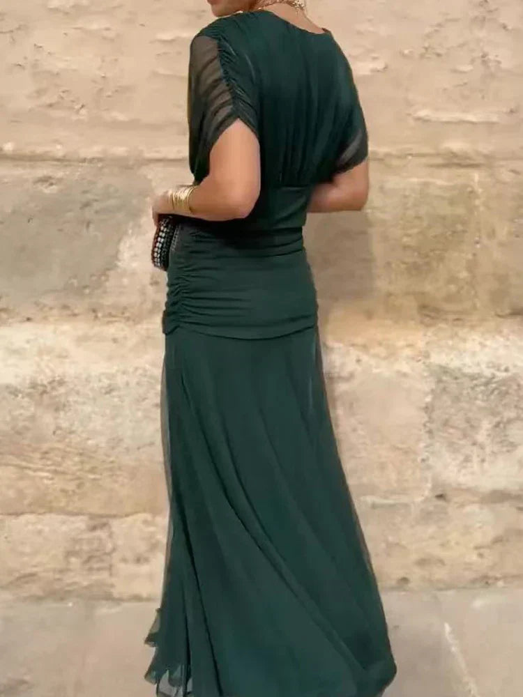 Hayden Laluna® | Sophisticated V-Neck Dress