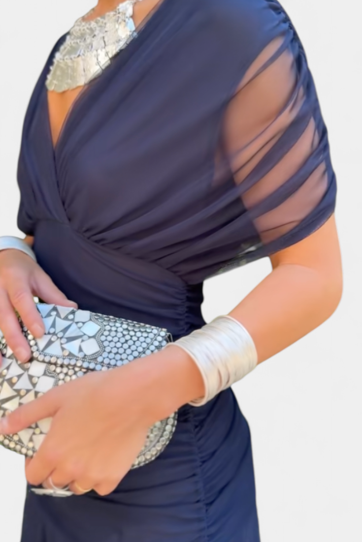 Hayden Laluna® | Sophisticated V-Neck Dress