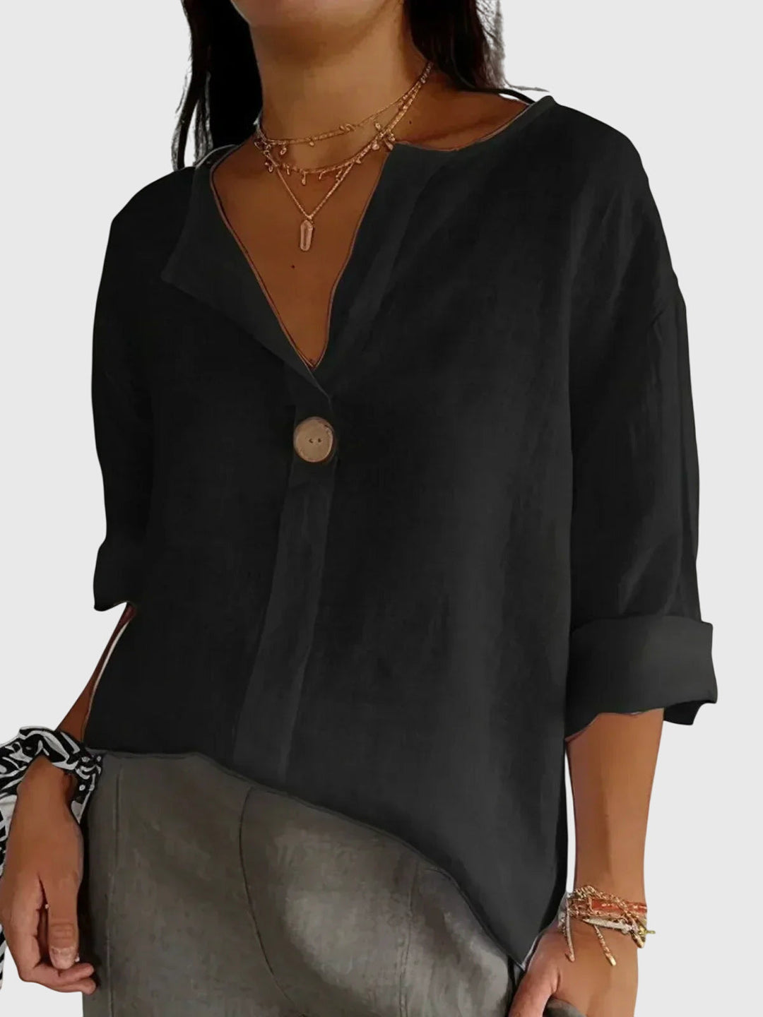 Annie | Chic Comfort Blouse
