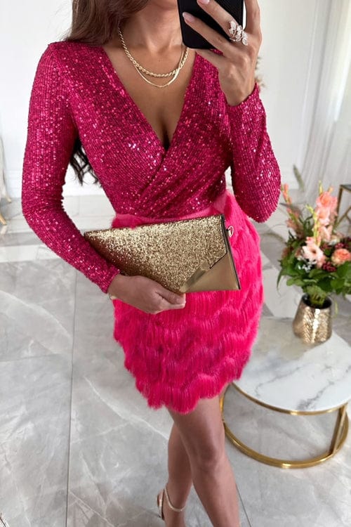 Chic Long-Sleeve Sequin Cocktail Dress